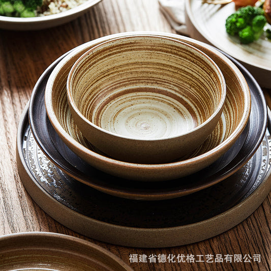 A ceramic tableware