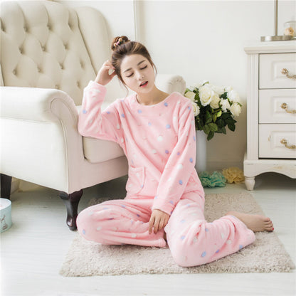 A ladies pajamas