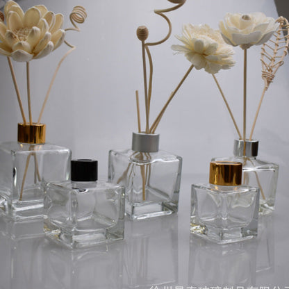 A new square aromatherapy bottle Car aromatherapy 50ml square incense bottle Volatile bottle Essential oil bottle Aromatherapy bottle