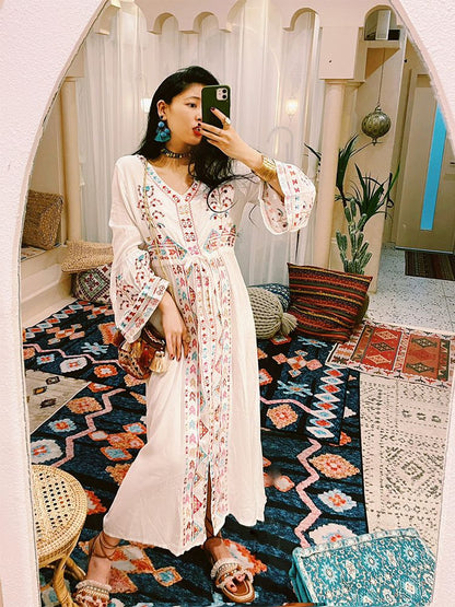 P ethnic style retro embroidery v-neck horn sleeve waist dress Tibet grassland desert photo long dress women