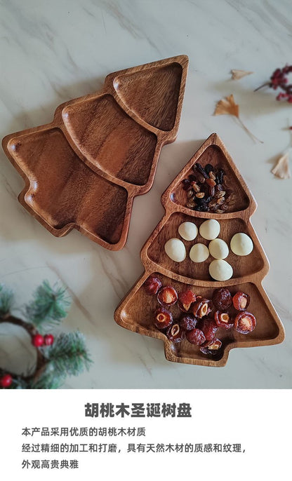 قرون شجرة عيد الميلاد المصنوعة من الخشب الصلب الإبداعي، مع فواكه مجففة، وطبق حلوى 