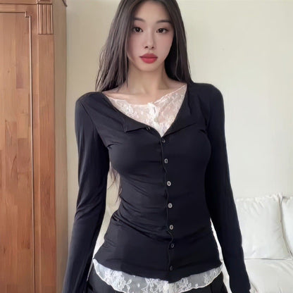 P V-neck long-sleeved lace splicing fake two-piece T-shirt women's early autumn new high-end outer wear beautiful top ins