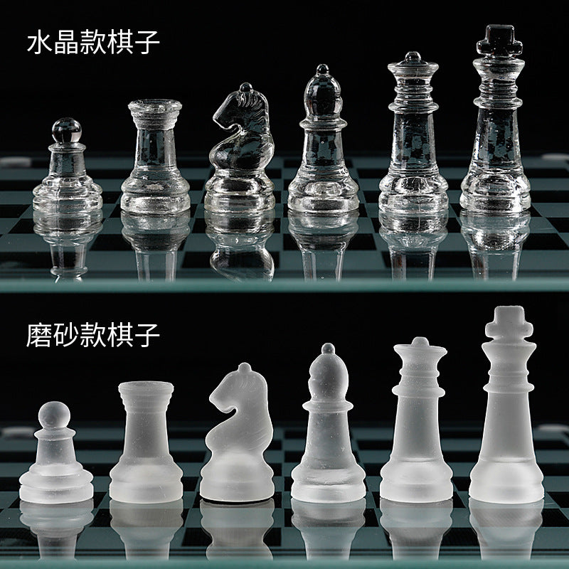 زينة شطرنج زجاجية شفافة 