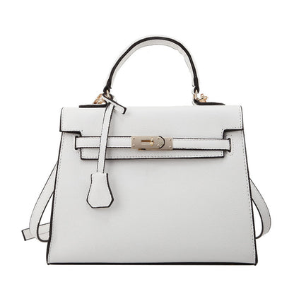 A new Korean version of the versatile messenger shoulder bag portable fashion Kelly bag