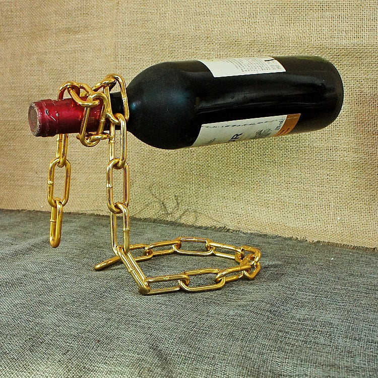 A personalized fashion red wine bottle holder European creative suspended wrought iron rope wine rack ornament