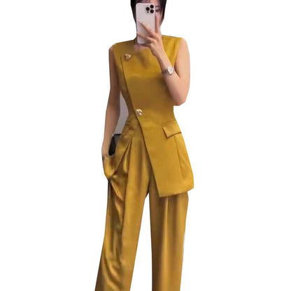 P sleeveless top trousers set