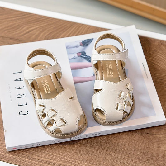 P summer new retro baotou princess style sandals soft sole non-slip girls Velcro outdoor fashion beach sandals