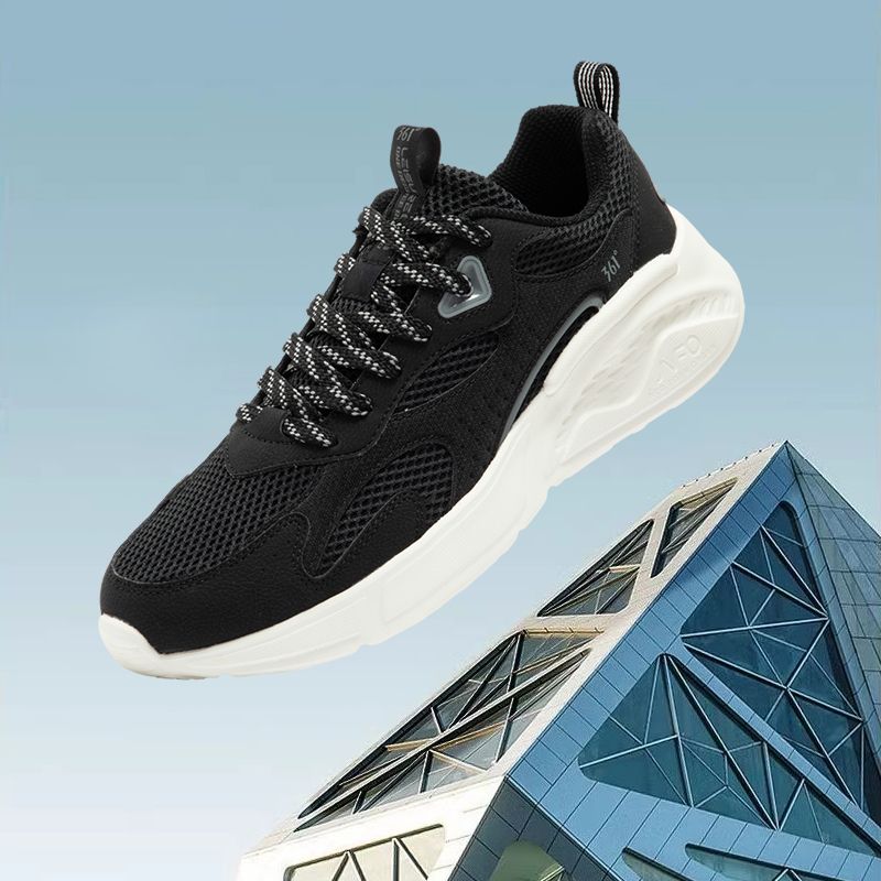 P sports shoes men