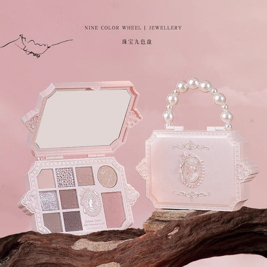 P multi-function eyeshadow disc
