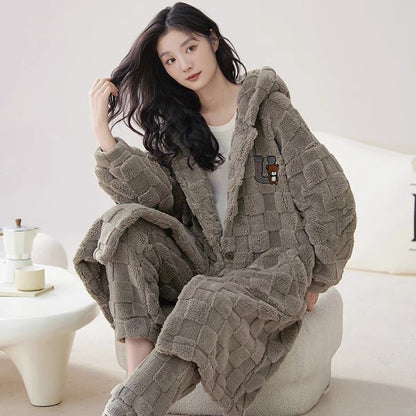 P winter plush pajama set