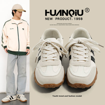 P board shoes are casual and lightweight