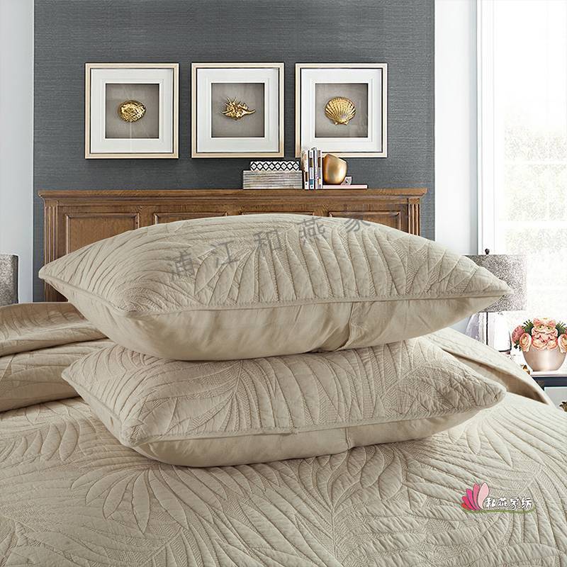 A Double-sided cotton pillowcase