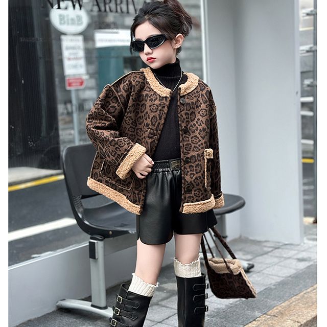 P autumn and winter foreign style new two-sided lamb leopard print top thickened children