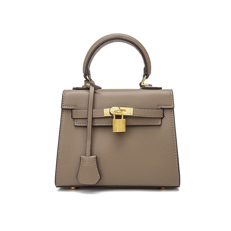 P European and American fashion versatile high texture women's portable shoulder oblique span bag