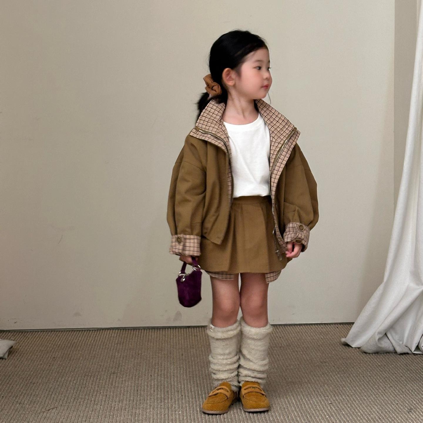 P children's coat pleated skirt set