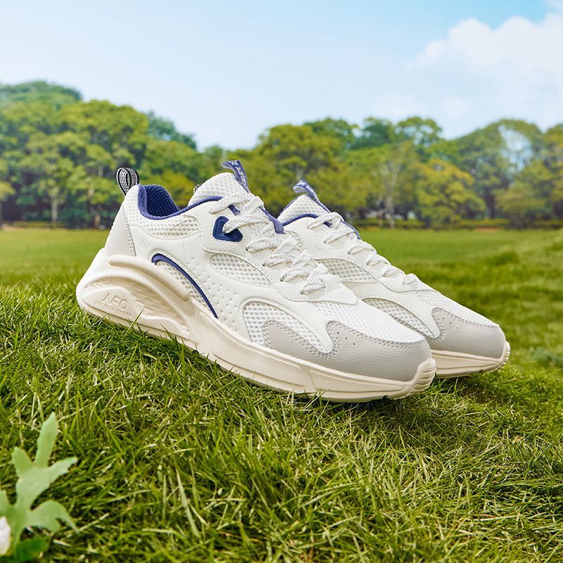 P sports shoes men
