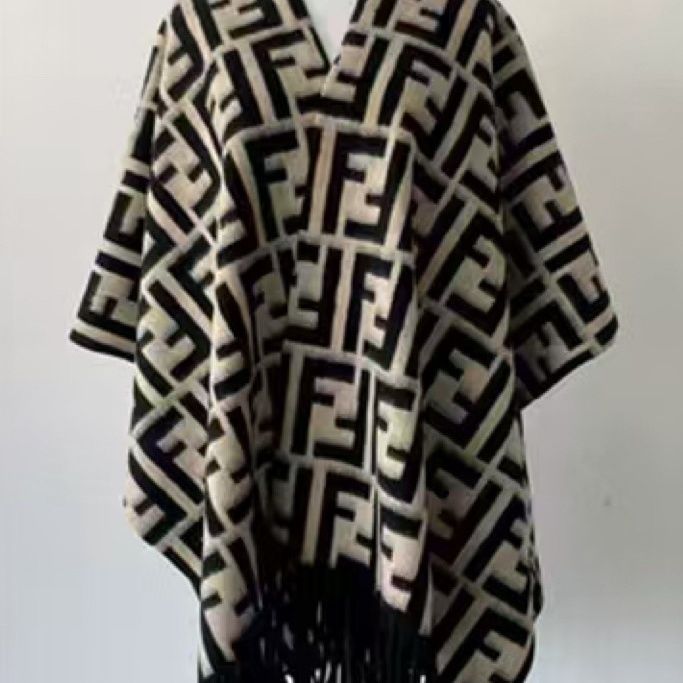 P Cape Shawl