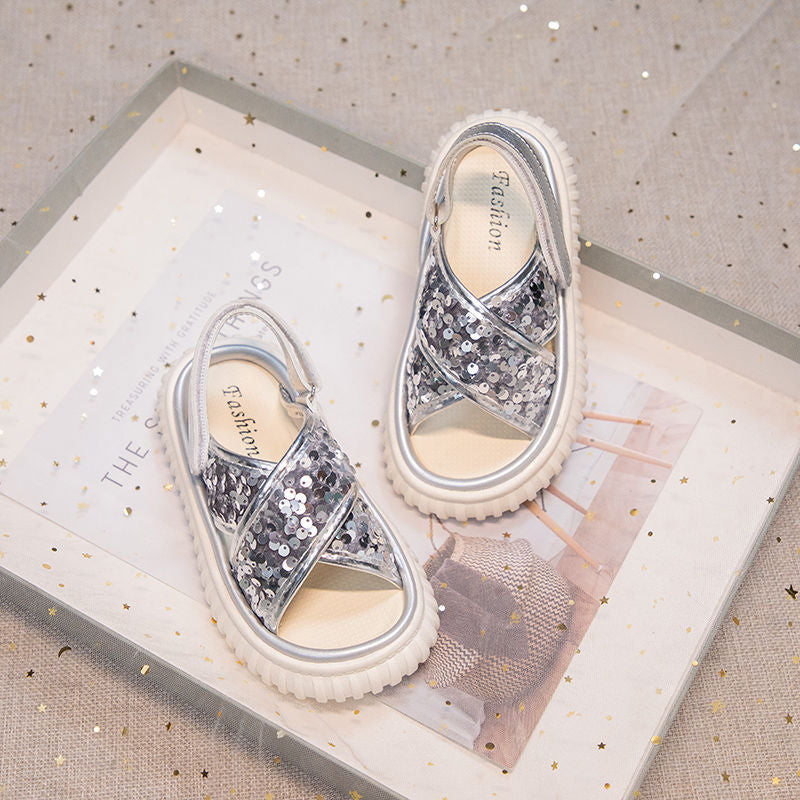 P new children's sports beach shoes girl sequined sandals popular among older children
