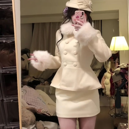 A short skirt top set
