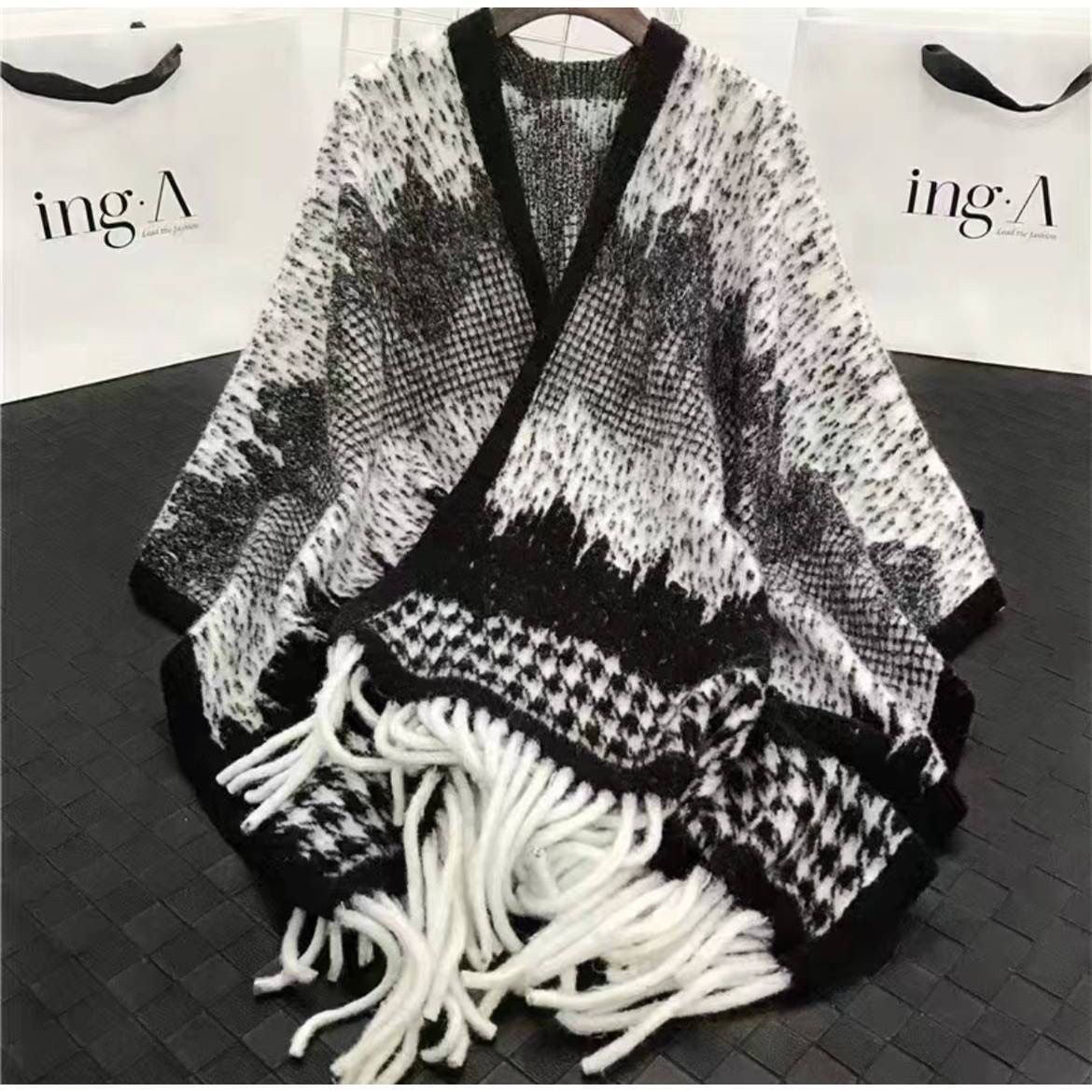 P Cape Shawl