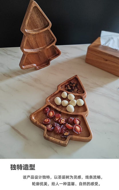قرون شجرة عيد الميلاد المصنوعة من الخشب الصلب الإبداعي، مع فواكه مجففة، وطبق حلوى 