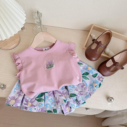 P Summer New Girls Flying Sleeves Short Sleeves T Foreign Style Baby Floral Shorts Two-piece Set 1
