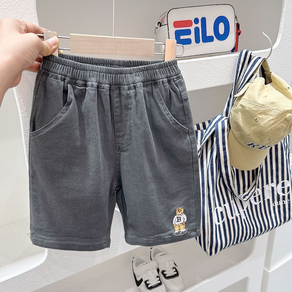 P Boys casual shorts loose five-point pants Children's cartoon embroidered pure cotton pants