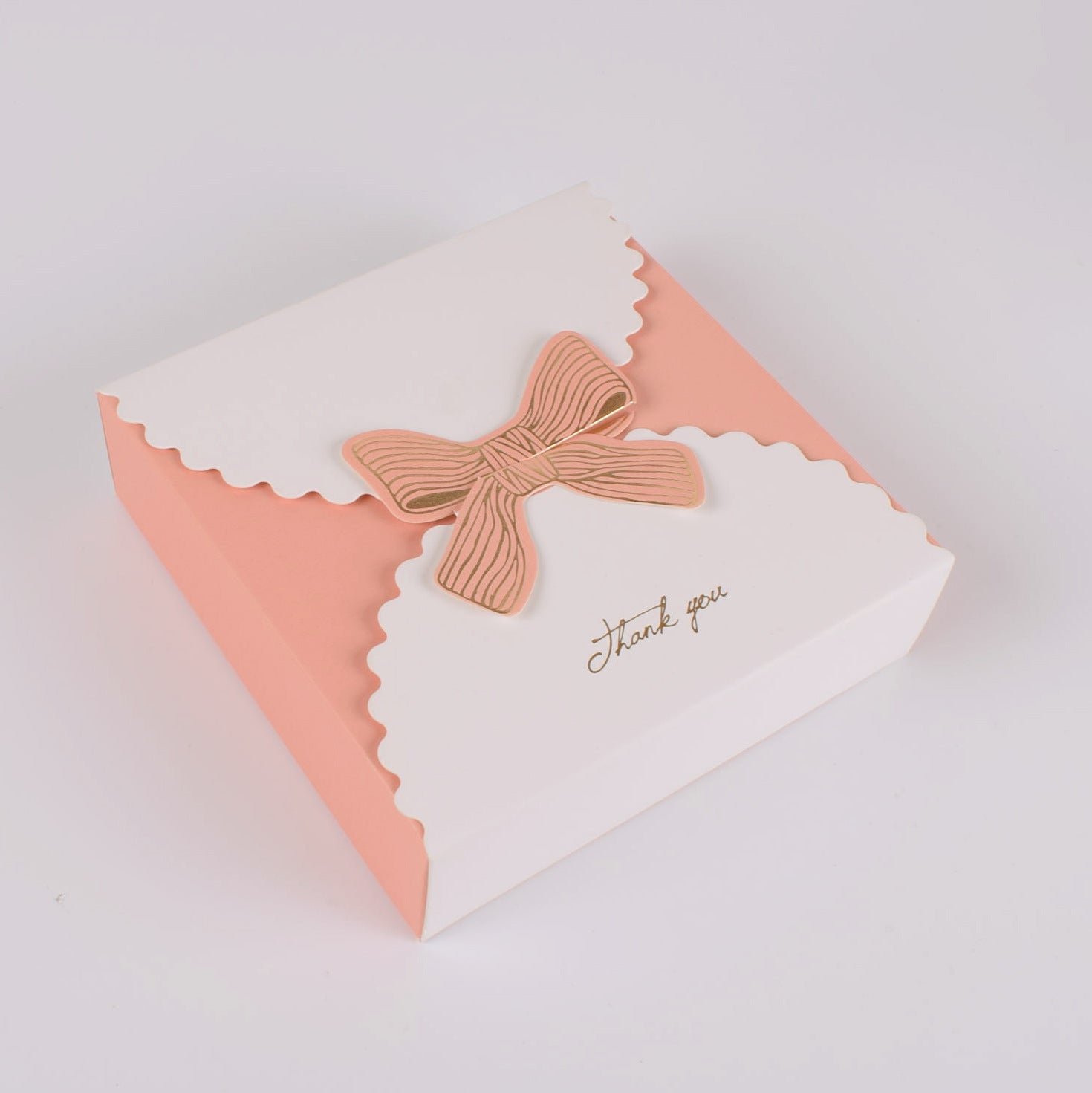 A Korean version cardboard soap flower large bow gift box spot creative candy baking packaging carton wholesale MOQ:100PIECE - Mixbatch