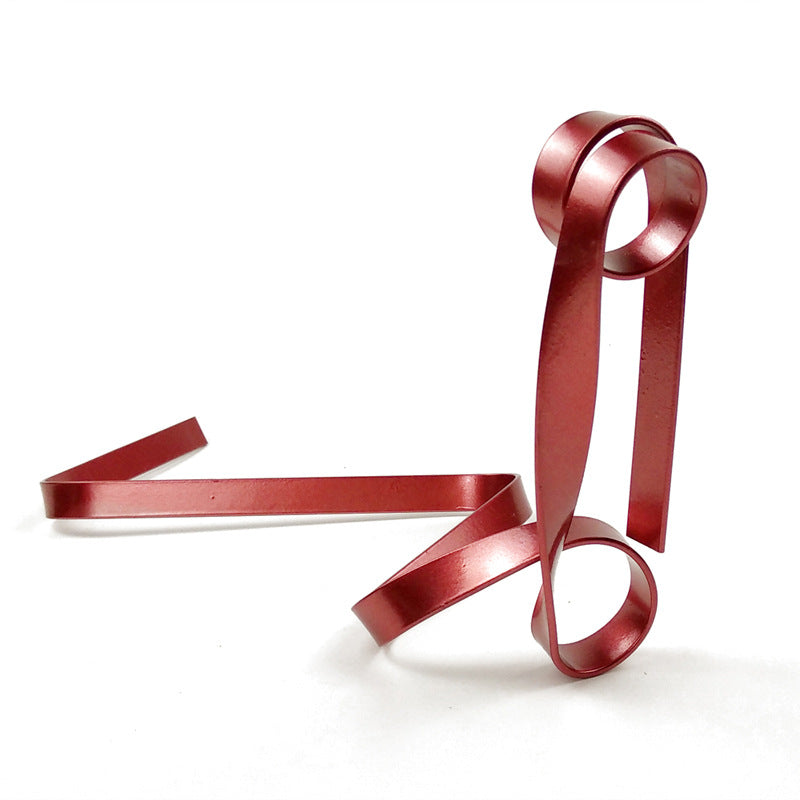A Metal ribbon suspension ornament Creative balance Wine rack Interior decoration Modern home gift