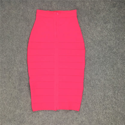 A European and American new model with characteristic stripes, sexy mid-skirt temperament, slim fit, high waist, hip wrap