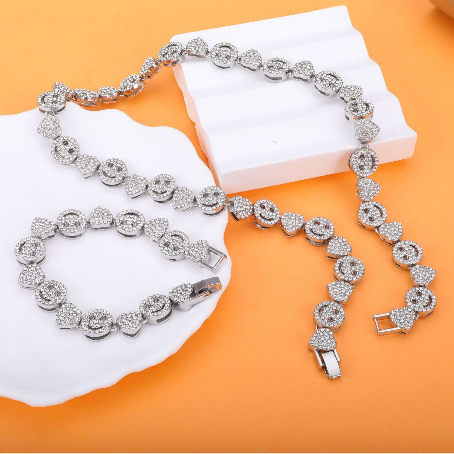 A cross-border hot sale new love smiley face full of diamonds Cuban chain European and American hip-hop necklace jewelry DIY - Mixbatch