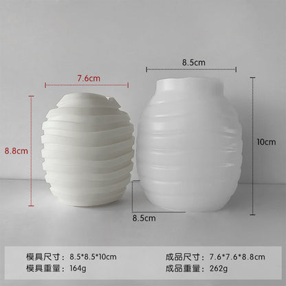 A threaded ball silicone mold