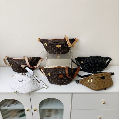A retro trendy star with the same versatile chest bag large capacity crossbody shoulder dumpling bag