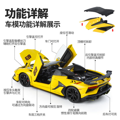 A 1:18 Alloy Metal Car Model Ornament