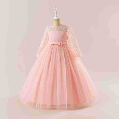 A Children's and teenagers' dress