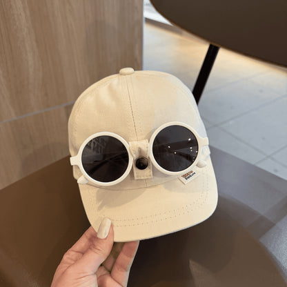 A children's  hat