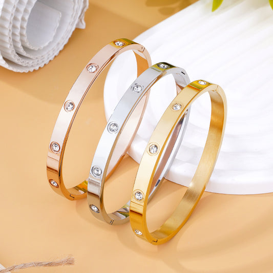 A Cross-border fashion bracelet with diamond buckle ten diamonds titanium steel diamond rose gold bracelet women's light luxury temperament