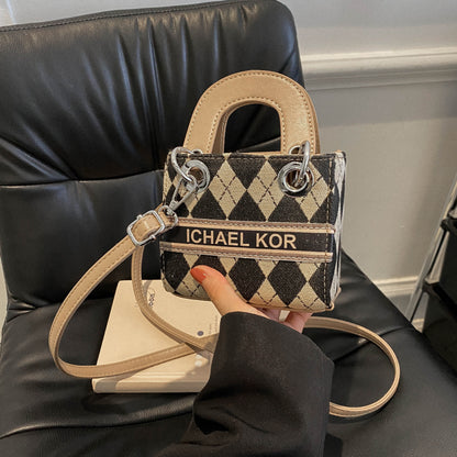 A new children's bag fashionable versatile diamond small bag - Mixbatch