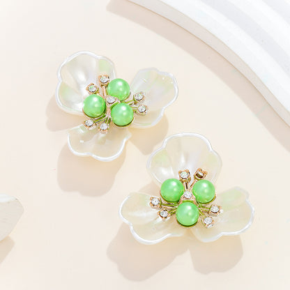 A three-leaf imitation shell petals three pearls flower heart accessories, resin flower plate DIY jewelry accessories wholesale - Mixbatch