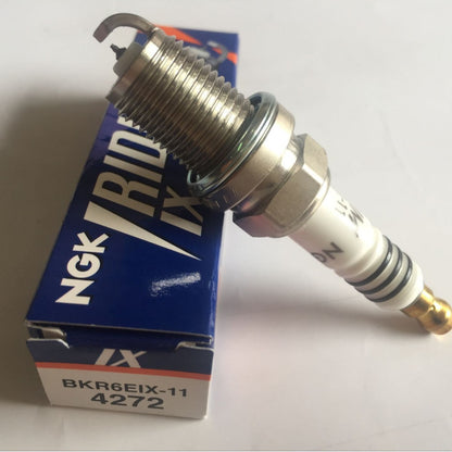 A NGK Iridium Spark Plug BKR6EIX-11 4272 for Volkswagen Bora Suiteng Buick Excelle Haval H3H5