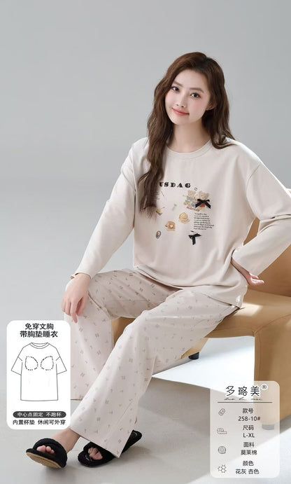 A cotton long-sleeved pajamas