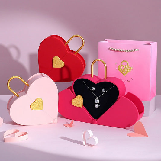 A Heart Jewelry Gift Box Customized LOGO