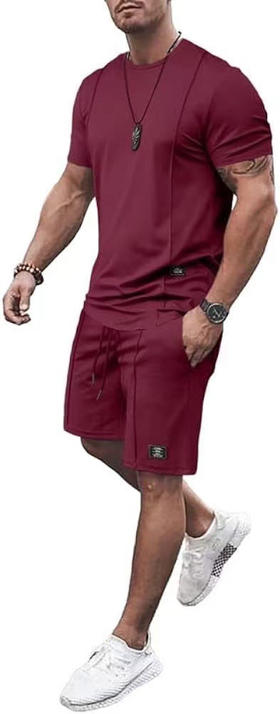 A Summer Men's Sports Suit