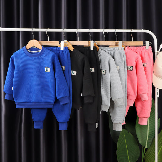 A Children's sportswear set