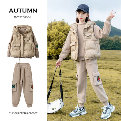 A children's set three-piece set