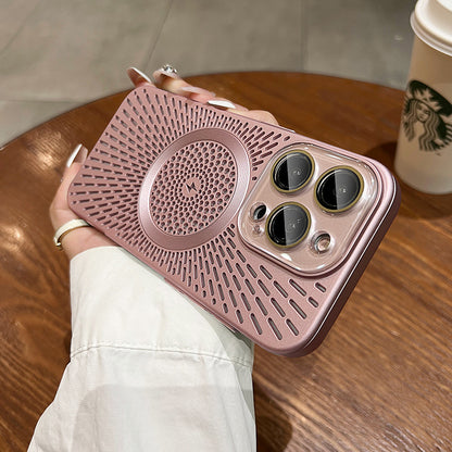 A car magnetic cooling mobile phone case