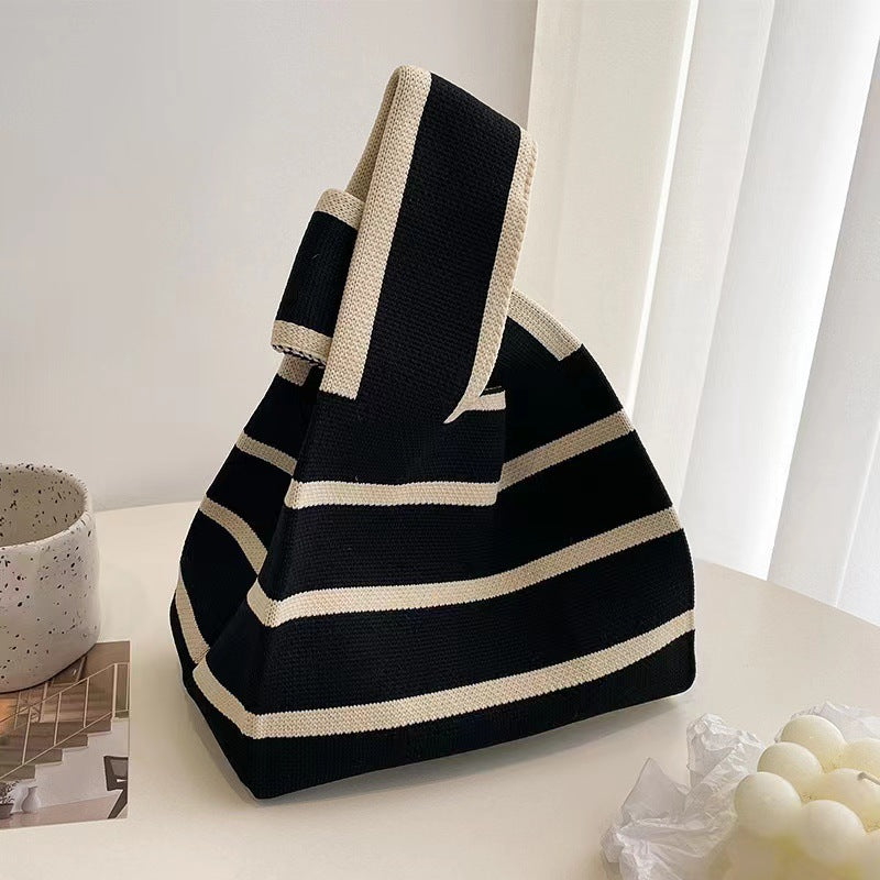 A Internet celebrity handbag women's knitted wool bucket bag Japanese and Korean version versatile hand carry casual tote bag box lunch bag y
