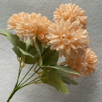 A Regula bouquet 6 heads hydrangea indoor living room dining table dried flower arrangement ornament, simulated bouquet handmade decorative flowers