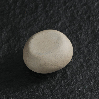 A mini vase simulation small stone ornament
