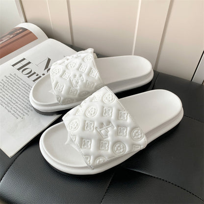 A versatile thick-bottomed muffin soft-bottomed non-slip niche cold slippers
